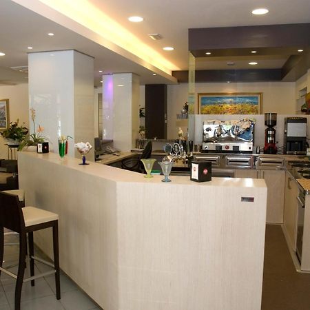 צ'סנטיקו Hotel Ambra מראה חיצוני תמונה