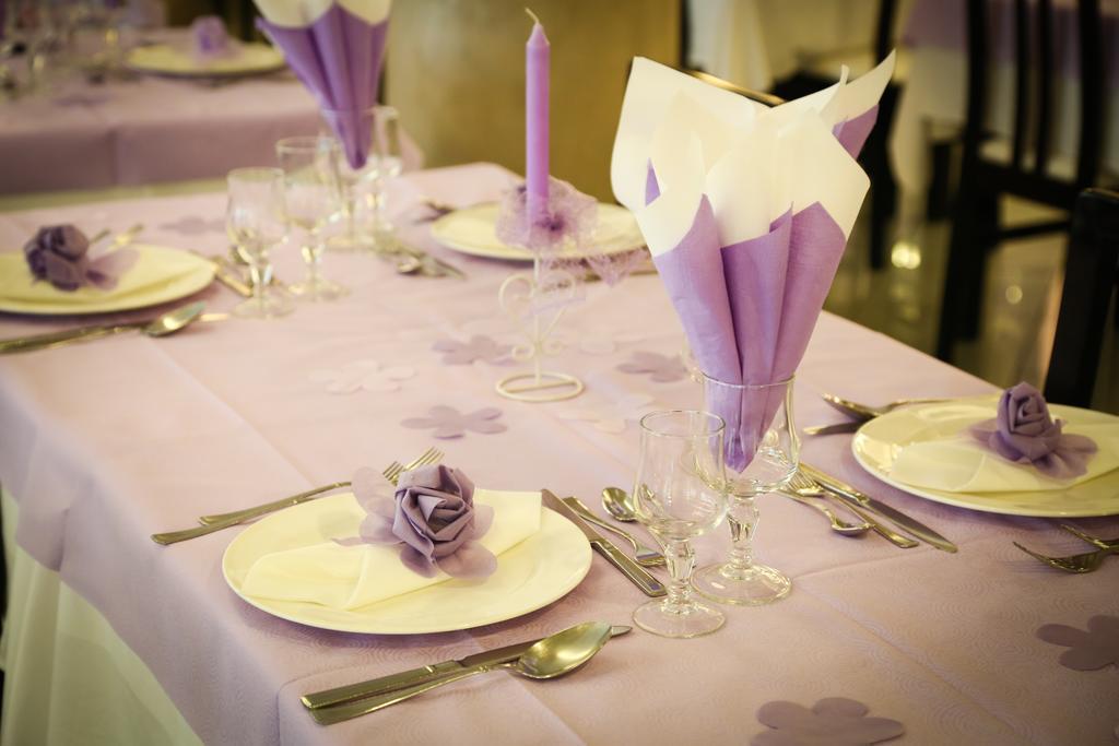 צ'סנטיקו Hotel Ambra מראה חיצוני תמונה